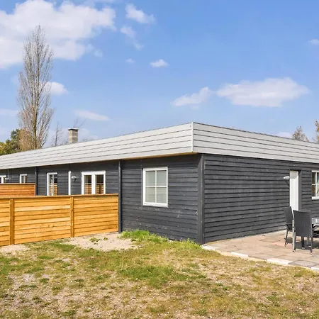 3 Bedroom Lovely In Vaeggerlose Bøtø By