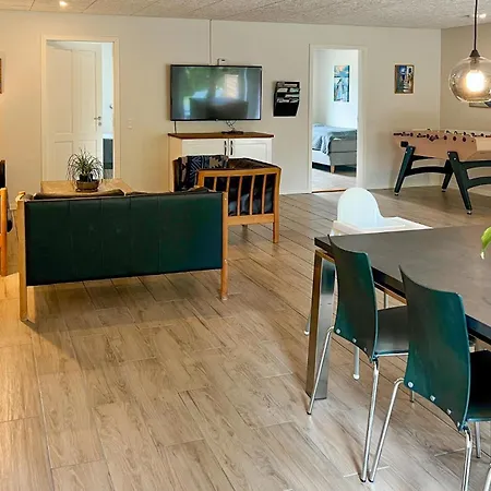 Semesterbostad 3 Bedroom Lovely In Vaeggerlose