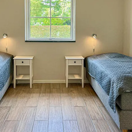 3 Bedroom Lovely In Vaeggerlose Semesterbostad *