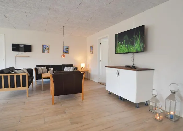 Three-bedroom In Vaggerlose Сasa de vacaciones Bøtø By